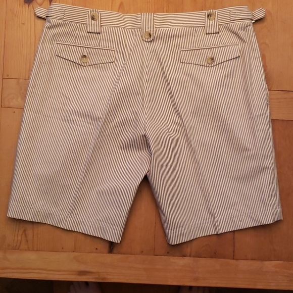 Dolce & Gabbana Shorts, Size 54. - Picture 3 of 5